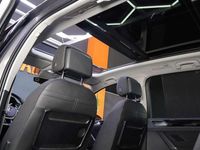 Usado VW Touran Sport 150 CV (110 kW) 2016 Gris Monovolumen