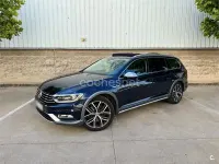 Usado VW Passat Alltrack 240 CV (176 kW) 2016 Azul Familiar