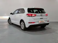 Usado Hyundai i30 110 CV (80 kW) 2022 Blanco Utilitario