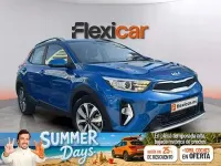 Usado Kia Stonic 79 CV (58 kW) 2025 Azul SUV