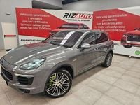 Usado Porsche Cayenne S E-Hybrid 416 CV (305 kW) 2016 Gris / plata SUV