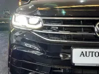 Usado VW Tiguan R 320 CV (235 kW) 2023 Negro SUV