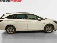 Usado Opel Astra Edition 110 CV (80 kW) 2021