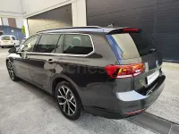 Usado VW Passat Executive 150 CV (110 kW) 2022 Marrón Familiar