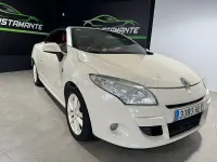 Usado Renault Mégane Cabriolet Floride 110 CV (80 kW) 2012 Blanco Descapotable