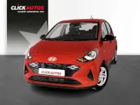 Usado Hyundai i10 67 CV (49 kW) 2024 Rojo Utilitario