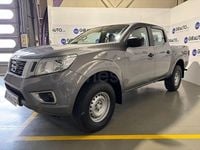Usado Nissan Navara Tekna 160 CV (117 kW) 2018 Gris / plata Recogida