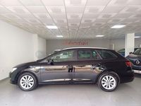 Usado Seat Leon Style 115 CV (84 kW) 2019 Negro Familiar