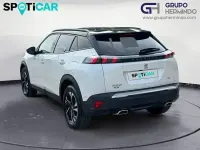Usado Peugeot 2008 GT 130 CV (95 kW) 2022 Blanco SUV
