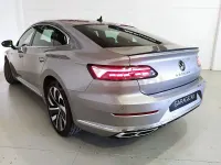 Usado VW Arteon R-line 150 CV (110 kW) 2021 Gris / plata Berlina