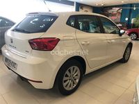 Usado Seat Ibiza Style 90 CV (66 kW) 2019 Blanco Utilitario