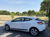 Usado Renault Mégane Dynamique 130 CV (95 kW) 2011 Blanco Berlina
