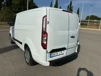 Usado Ford Transit Custom Trend 130 CV (95 kW) 2022 Blanco Van