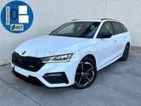 Usado Skoda Octavia RS 245 CV (180 kW) 2021 Blanco Familiar