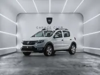 Käytetty Dacia Sandero Stepway 90 HP (66 kW) 2015 Valkoinen Sedan