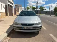 Usado Peugeot 406 90 CV (66 kW) 2000 Gris / plata Berlina