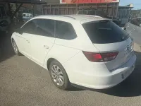 Usado Seat Leon Style 150 CV (110 kW) 2016 Blanco Familiar