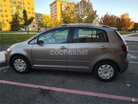 Usado VW Golf Plus Cross Advance 105 CV (77 kW) 2013 Beige Monovolumen