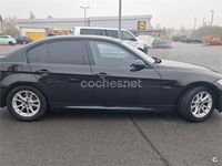 Usado BMW 318 129 CV (94 kW) 2007 Negro Berlina