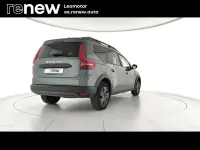 Usado Dacia Jogger Expression 100 CV (73 kW) 2025 Verde Monovolumen