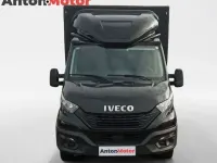Usado Iveco Daily 137 CV (100 kW) 2021 Negro Van