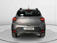 Usado Dacia Sandero Expression 101 CV (74 kW) 2025 Gris Berlina