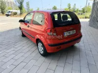 Usado Hyundai Getz 63 CV (46 kW) 2003 Rojo Utilitario