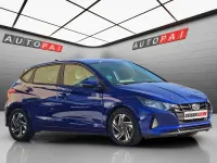 Usado Hyundai i20 84 CV (61 kW) 2022 Azul Utilitario