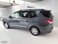 Usado SsangYong Rodius 155 CV (114 kW) 2016 Gris Monovolumen