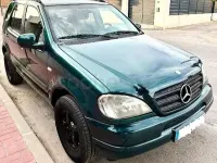Usado Mercedes ML320 218 CV (160 kW) 1999 Verde SUV