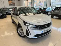Usado Peugeot 3008 Active 130 CV (95 kW) 2022 Blanco SUV