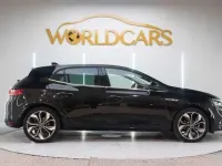 Usado Renault Mégane Zen 140 CV (102 kW) 2019 Negro Utilitario