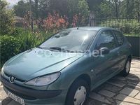 Usado Peugeot 206 75 CV (55 kW) 2000 Verde Berlina