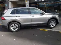 Usado VW Tiguan Comfortline 150 CV (110 kW) 2018 Plateado SUV