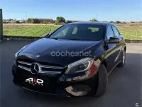 Usado Mercedes A180 Urban 122 CV (89 kW) 2015 Negro Berlina
