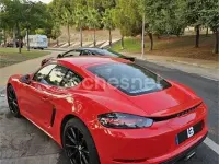 Usado Porsche 718 Cayman 300 CV (220 kW) 2017 Rojo Coupe