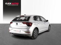 Usado VW Polo Life 95 CV (69 kW) 2023 Gris / plata Utilitario