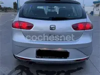 Usado Seat Leon Style 105 HP (77 kW) 2011 Cinzento Citadino