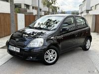 Usado Toyota Yaris 87 CV (63 kW) 2005 Negro Berlina
