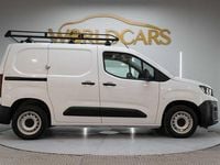 Usado Peugeot Partner 100 CV (73 kW) 2023 Blanco Monovolumen