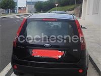 Usado Ford Fiesta Ambiente 68 CV (50 kW) 2008 Negro Utilitario