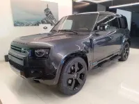 Usado Land Rover Defender HSE 426 CV (313 kW) 2025 Gris / plata SUV