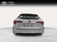 Usado Toyota Corolla Active 140 CV (102 kW) 2025 Plateado Familiar