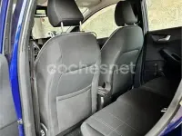 Usado Ford Fiesta Trend 85 CV (62 kW) 2018 Azul Utilitario