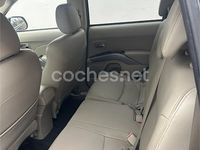Usado Mitsubishi Outlander 140 CV (102 kW) 2007 Gris / plata SUV