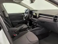 Usado Skoda Fabia Selection 95 CV (69 kW) 2024 Blanco Utilitario