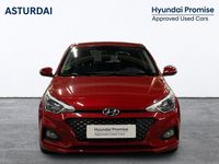 Usado Hyundai i20 75 CV (55 kW) 2019 Rojo Berlina