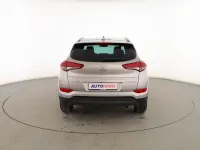 Usado Hyundai Tucson 116 CV (85 kW) 2015 Beige SUV