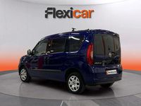 Usado Fiat Doblò Easy 95 CV (69 kW) 2019 Azul Monovolumen