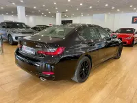 Usado BMW 318 150 CV (110 kW) 2023 Negro Berlina